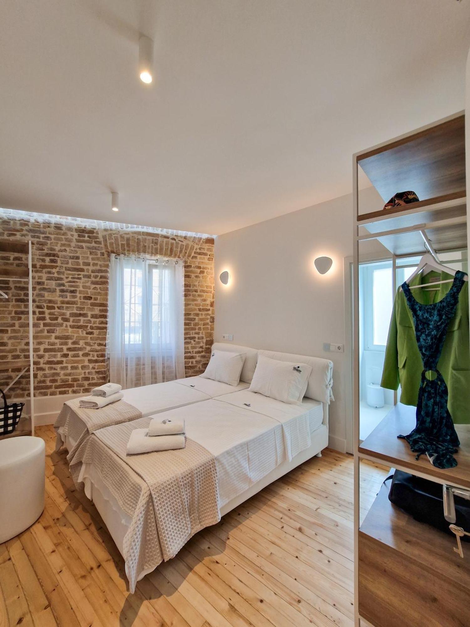 Vailato Swan White Suite Corfu  Kültér fotó