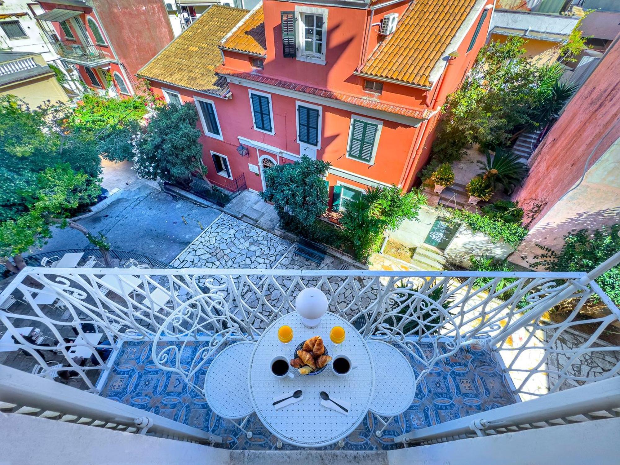 Vailato Swan White Suite Corfu  Kültér fotó
