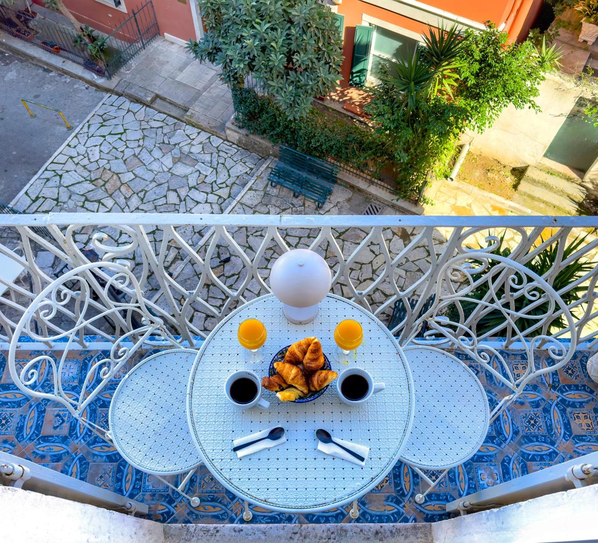 Vailato Swan White Suite Corfu  Kültér fotó