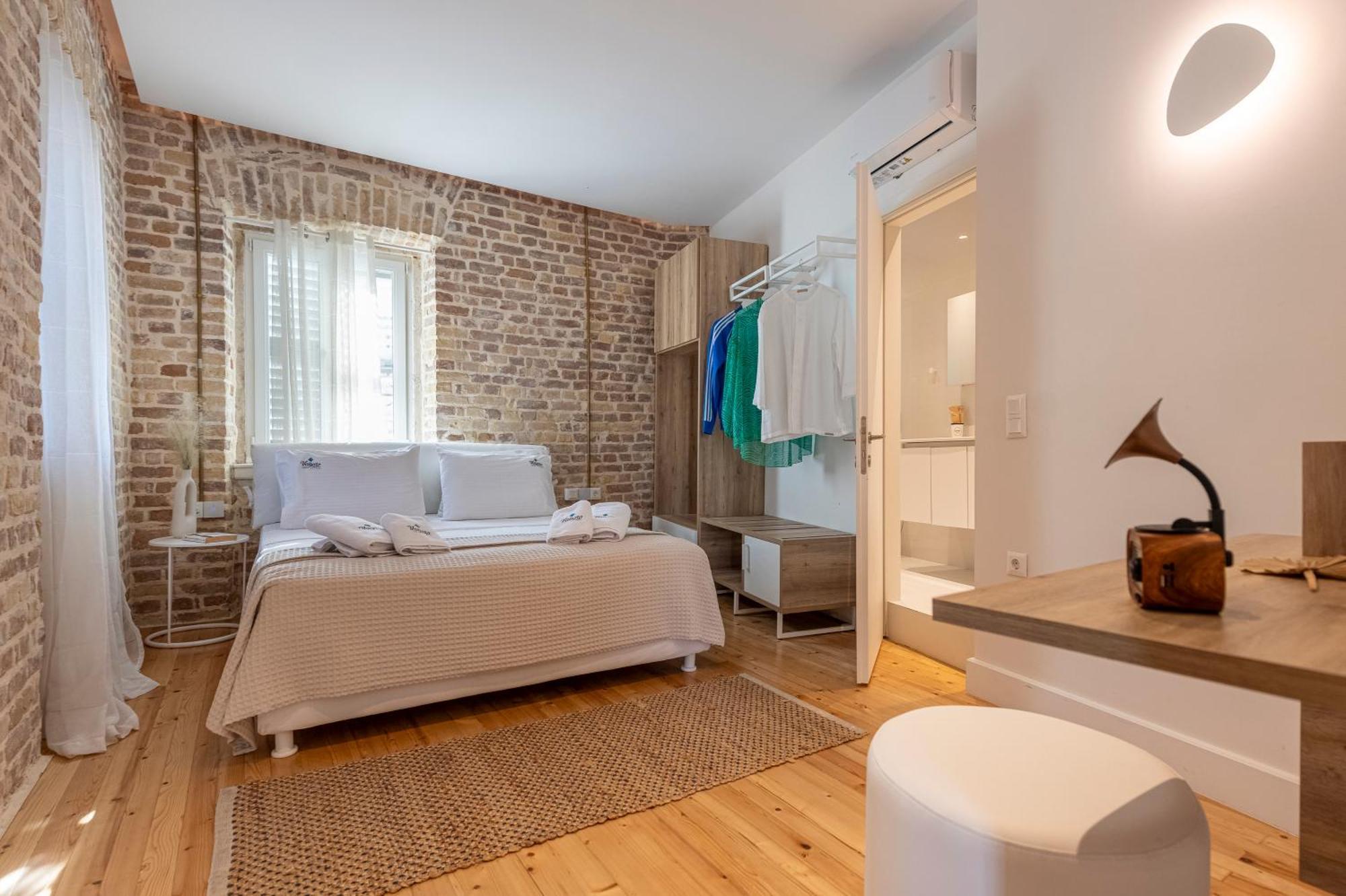 Vailato Swan White Suite Corfu  Kültér fotó