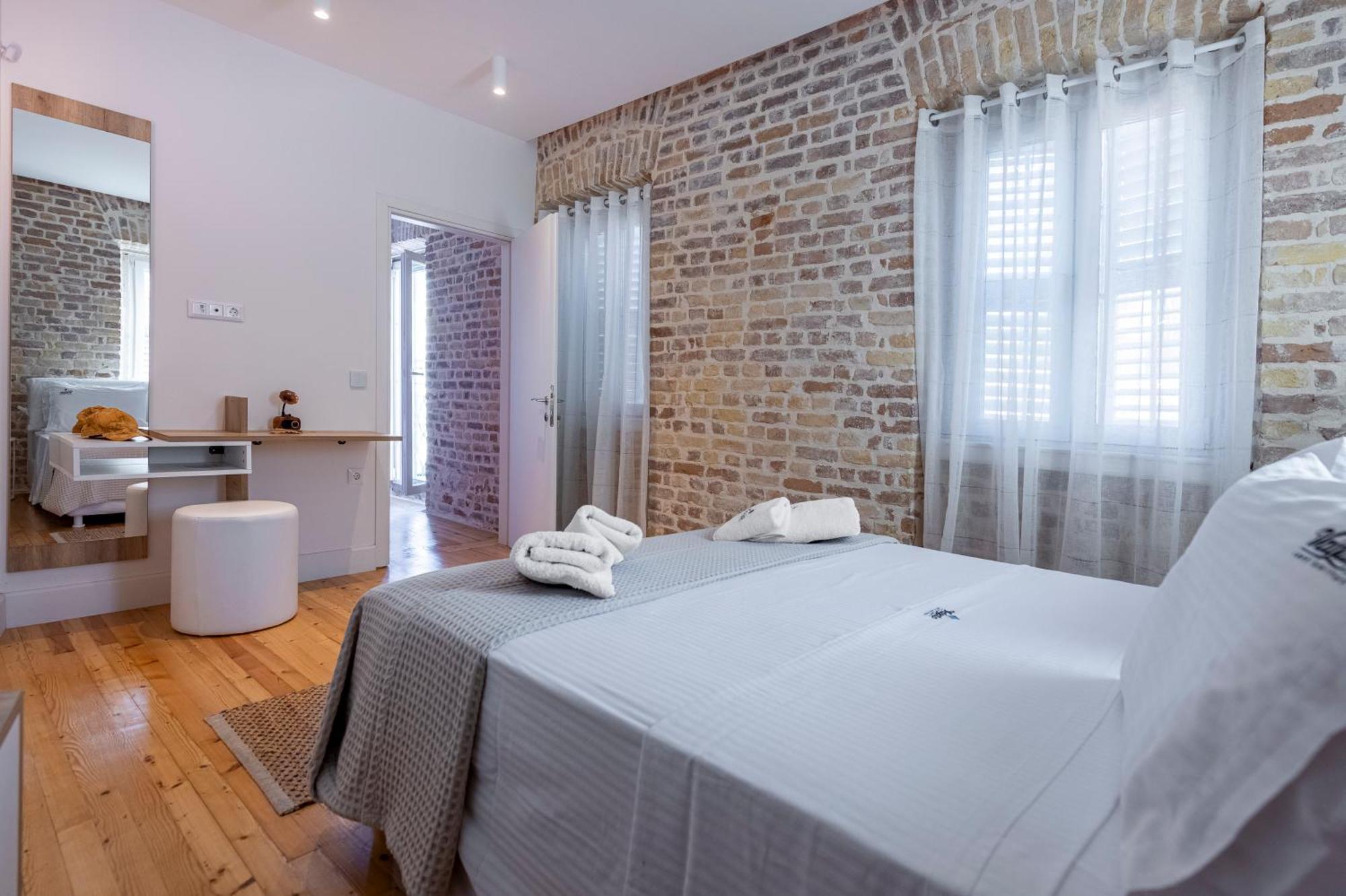 Vailato Swan White Suite Corfu  Kültér fotó